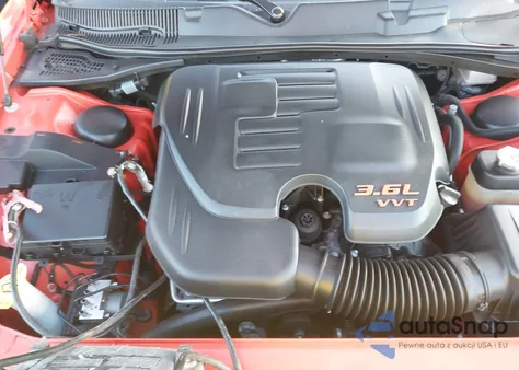 2022 Dodge Challenger Gt z USA, uszkodzony, nr VIN 2C3CDZJG0NH109437